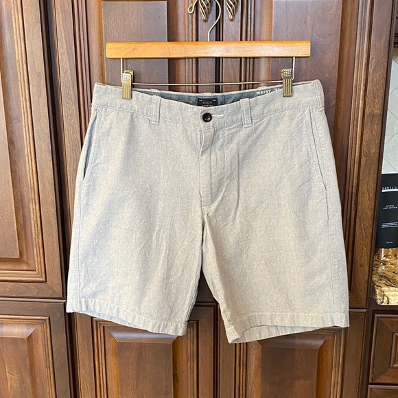 J. CREW Shorts - Picture 1 of 10